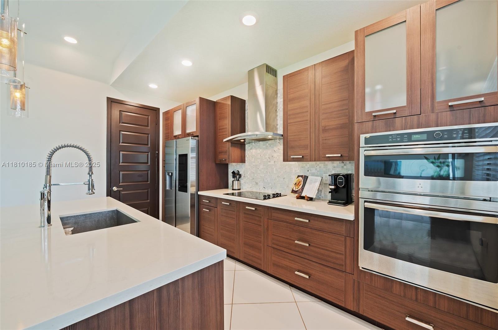9145 NW 154th Ter