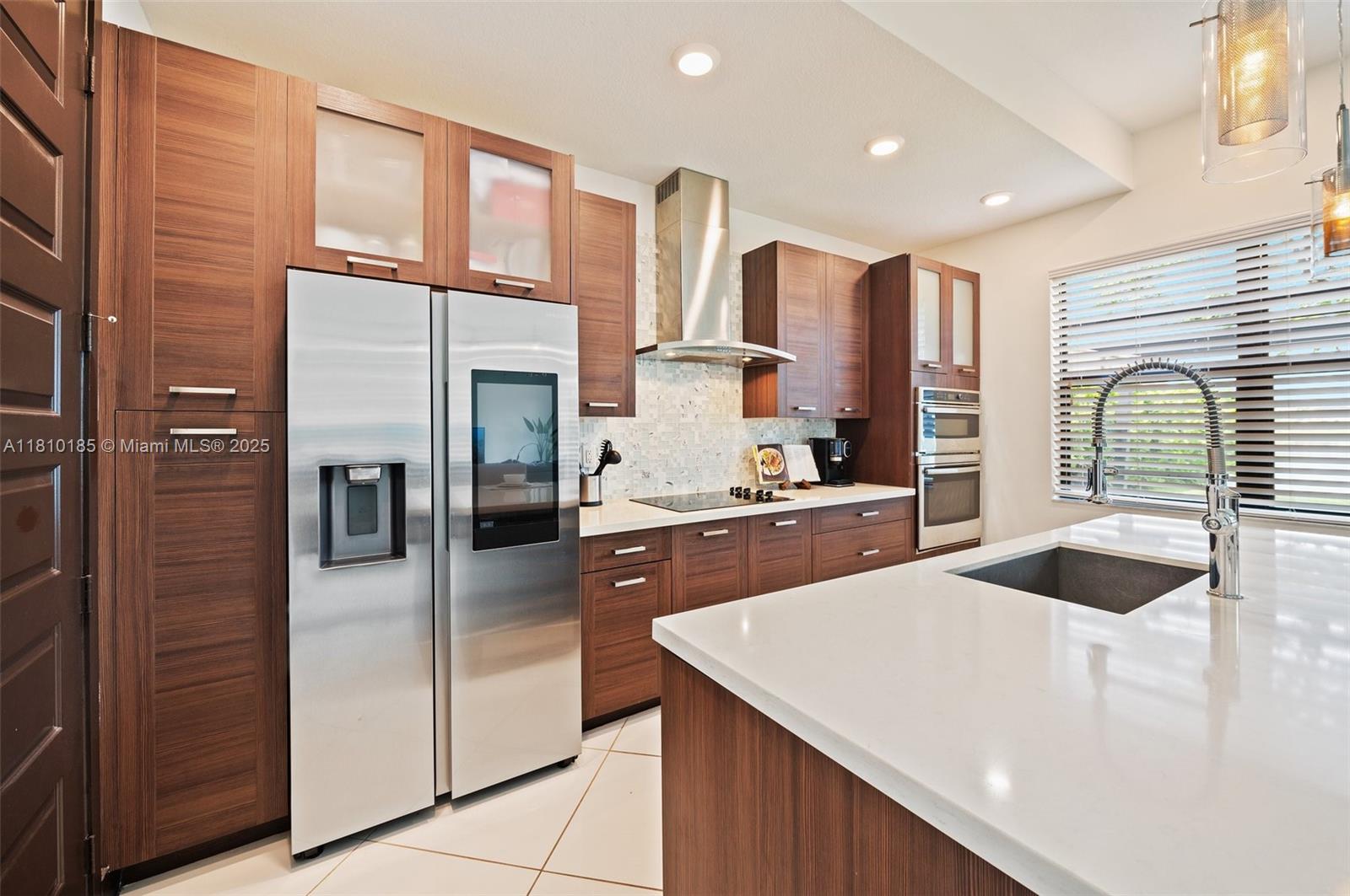 9145 NW 154th Ter
