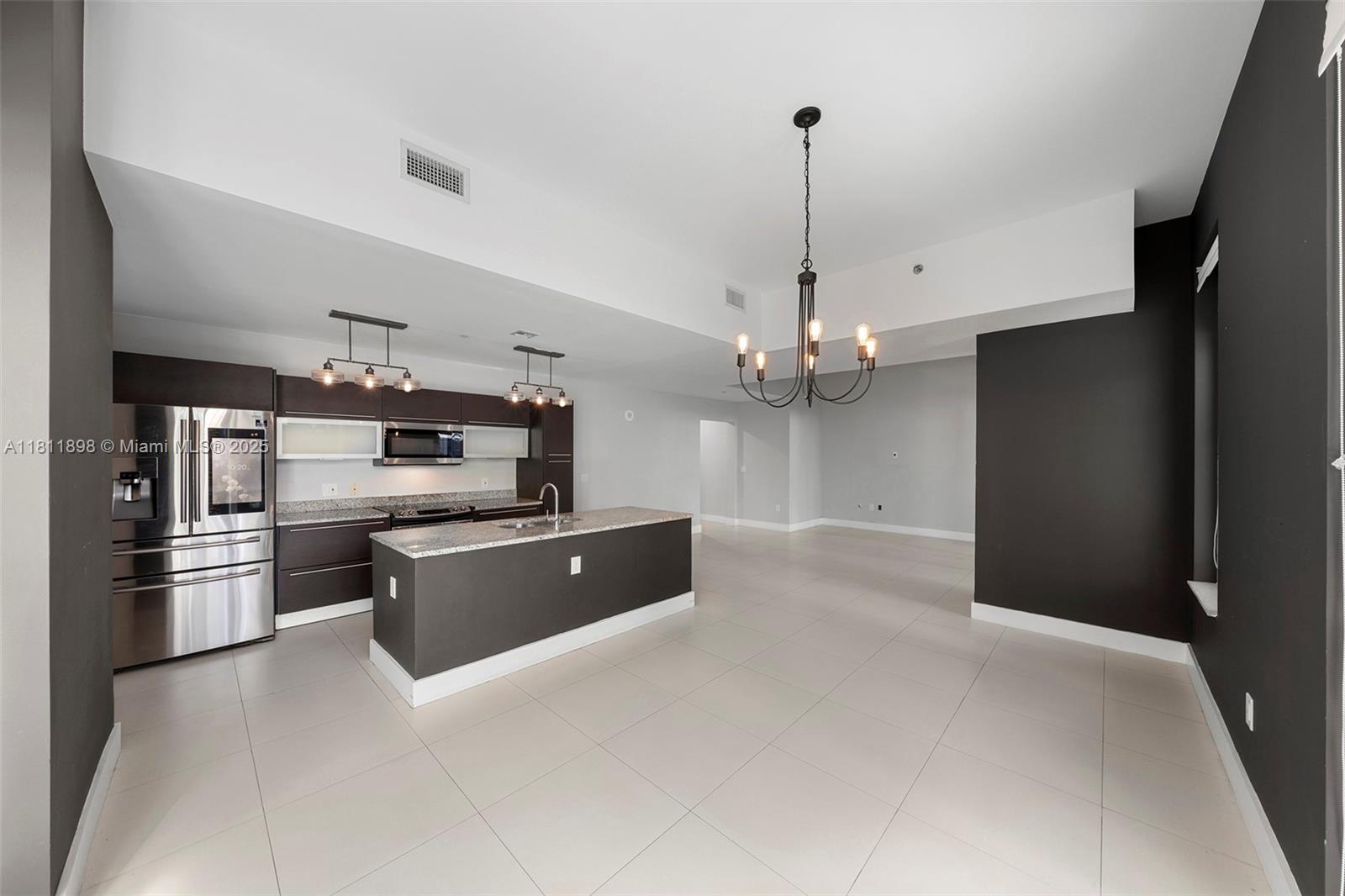950 Brickell Bay Dr # 200