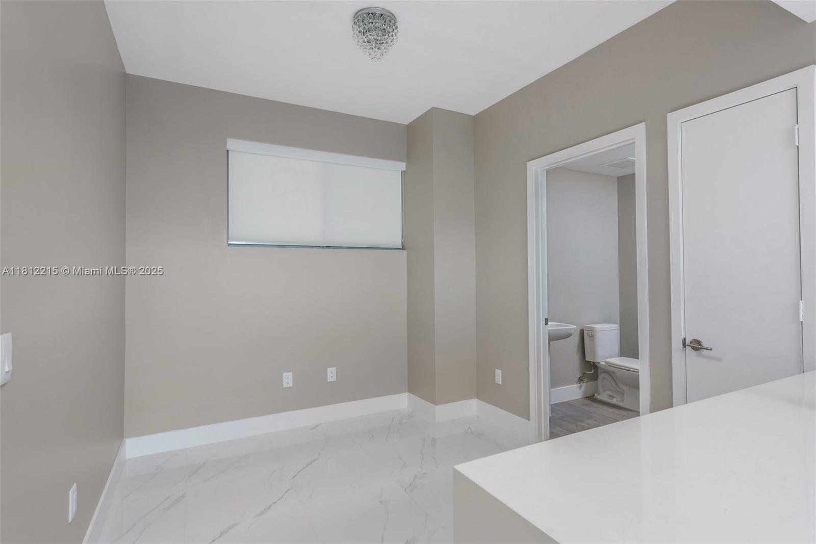 2900 NE 7th Ave # 3903