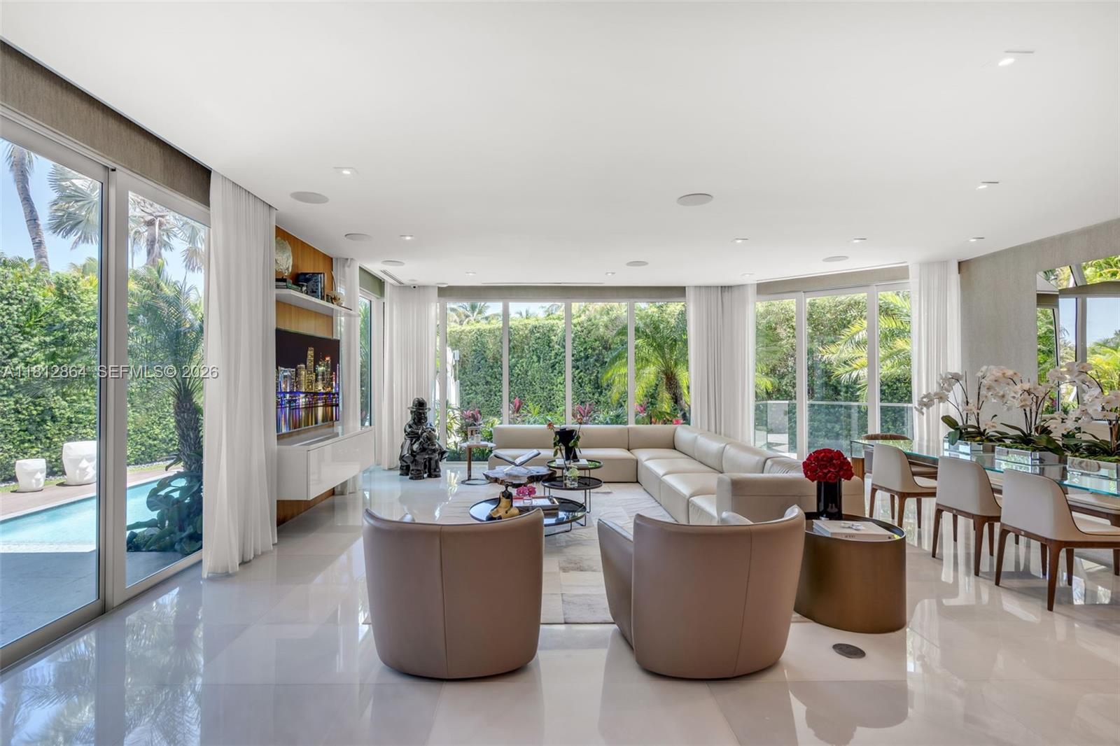 420 Island Dr