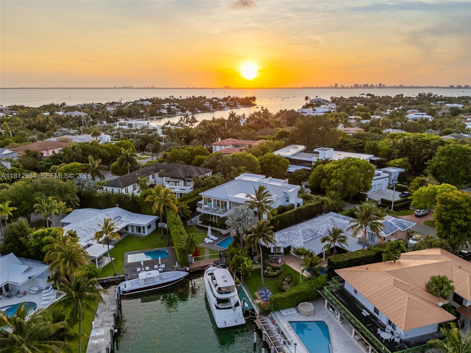 420 Island Dr