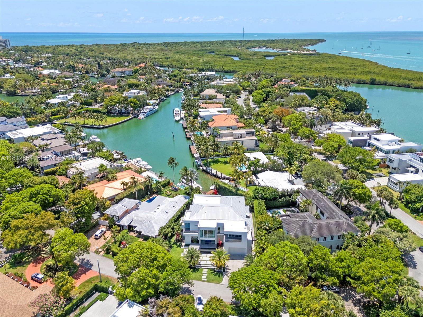 420 Island Dr