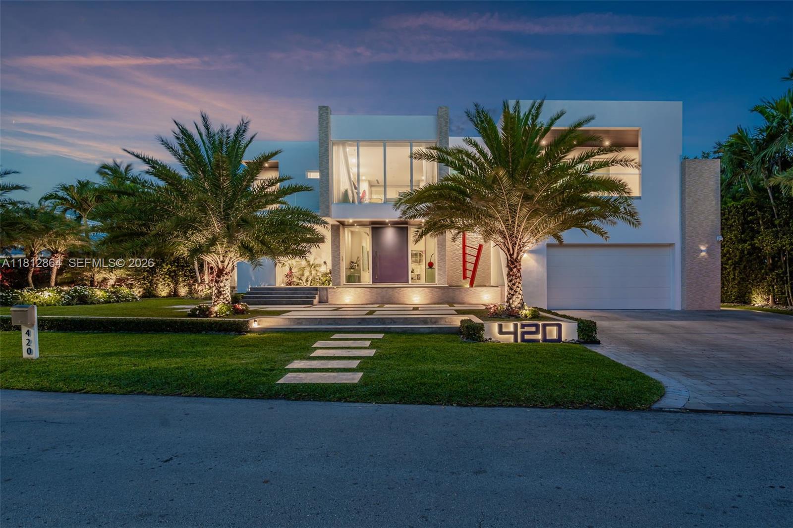420 Island Dr