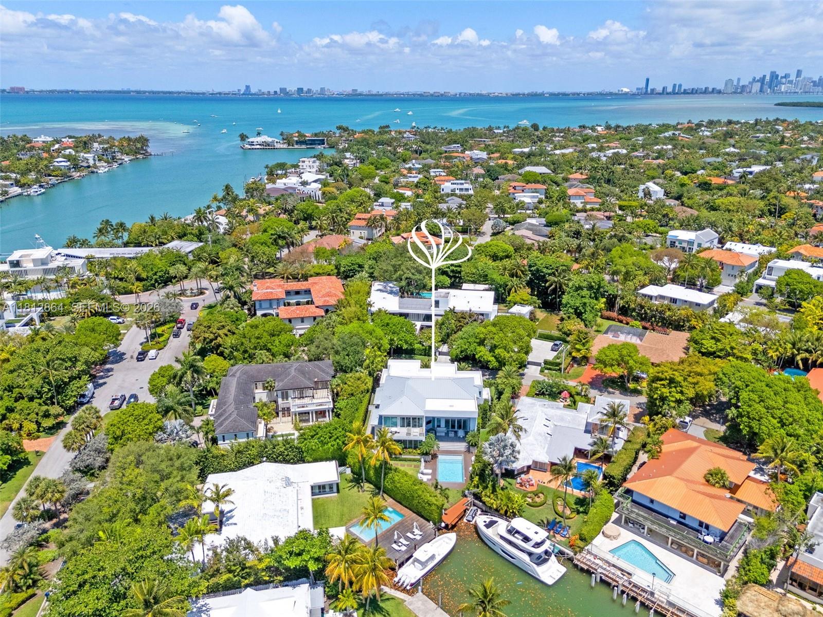 420 Island Dr