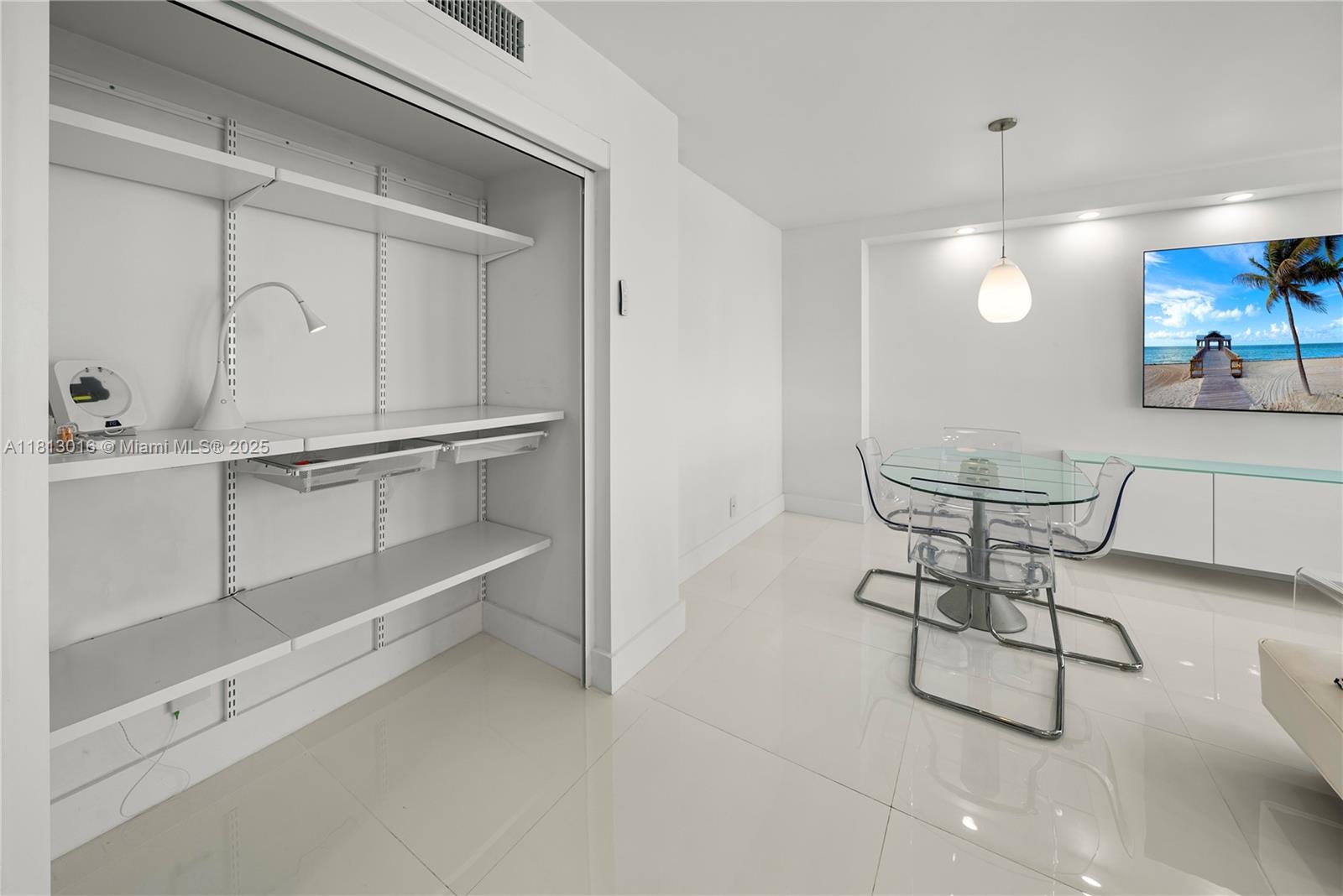 2555 Collins Ave # 1714