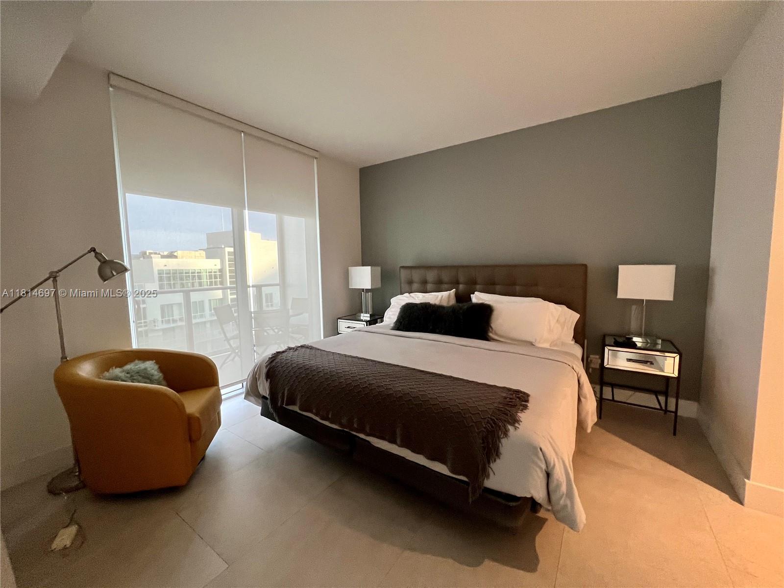 1300 Brickell Bay Dr # 2904