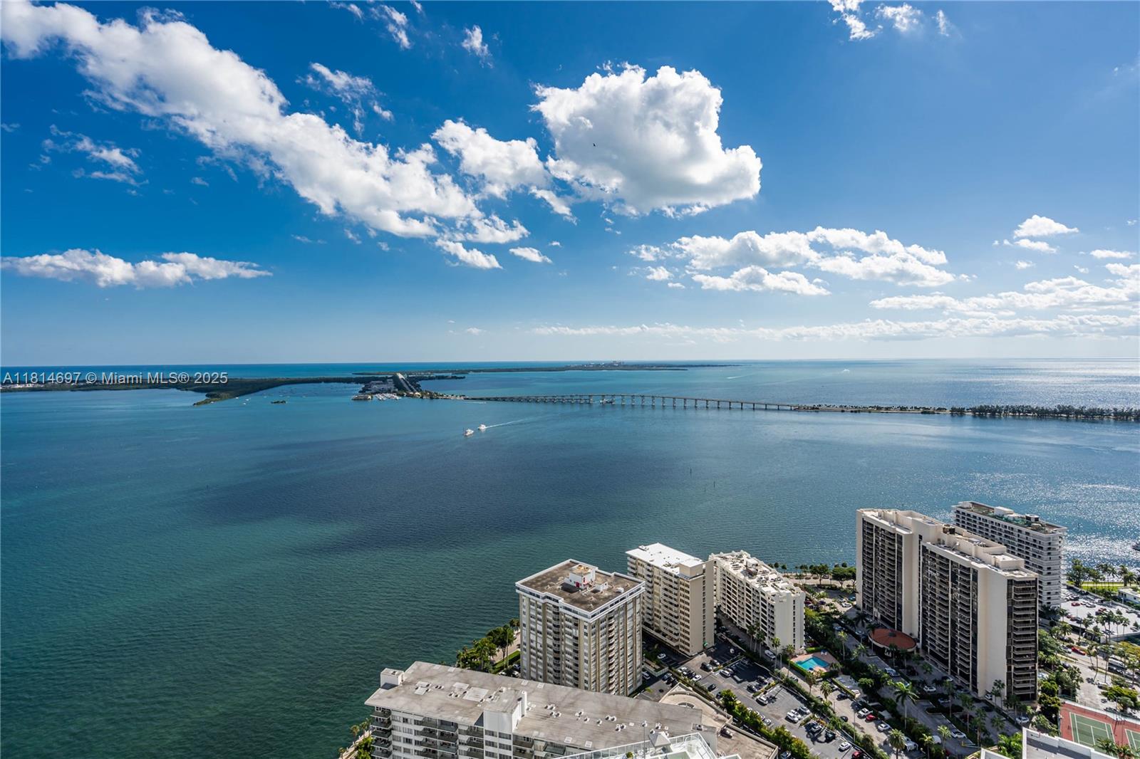 1300 Brickell Bay Dr # 2904