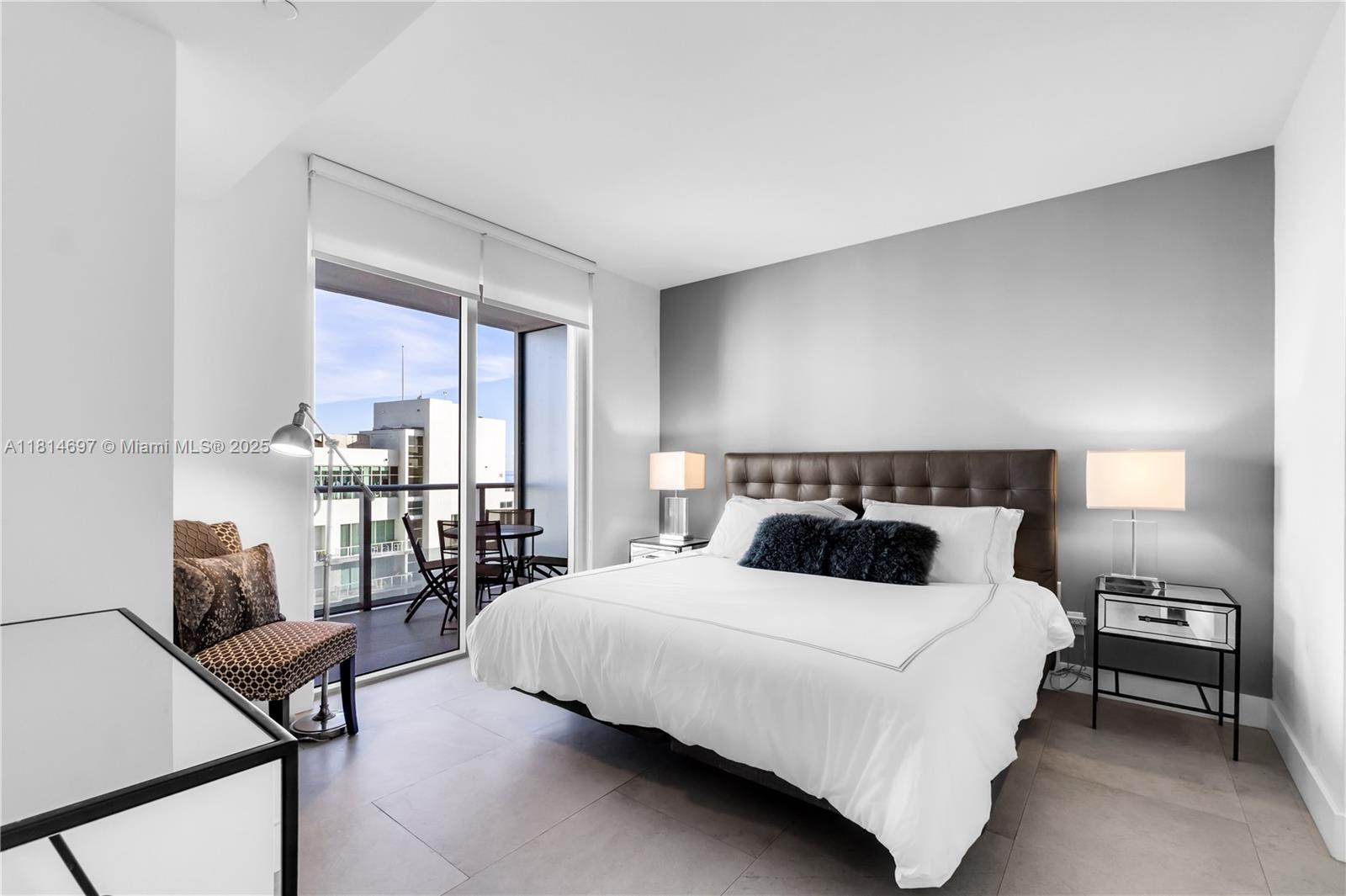 1300 Brickell Bay Dr # 2904