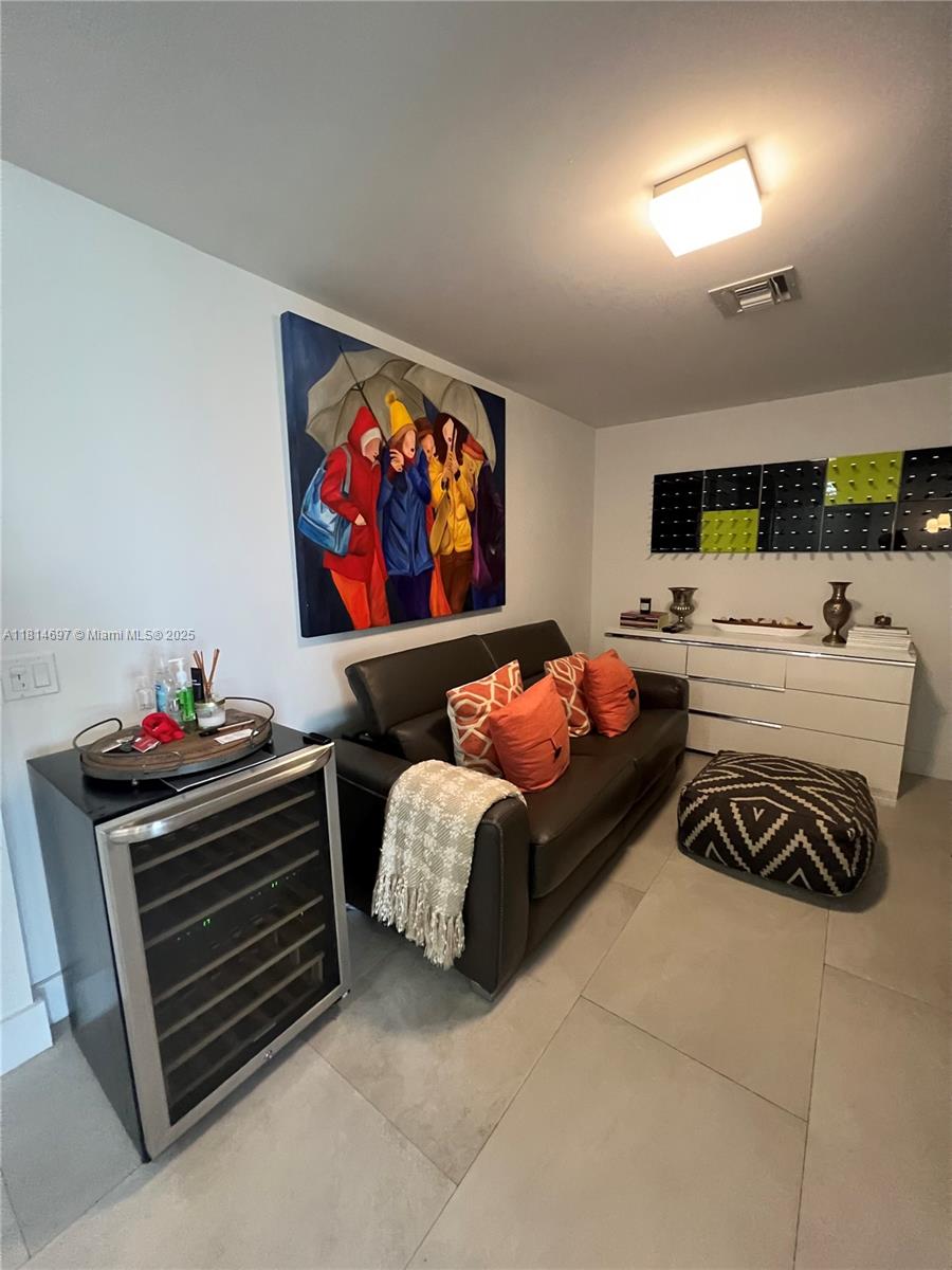 1300 Brickell Bay Dr # 2904