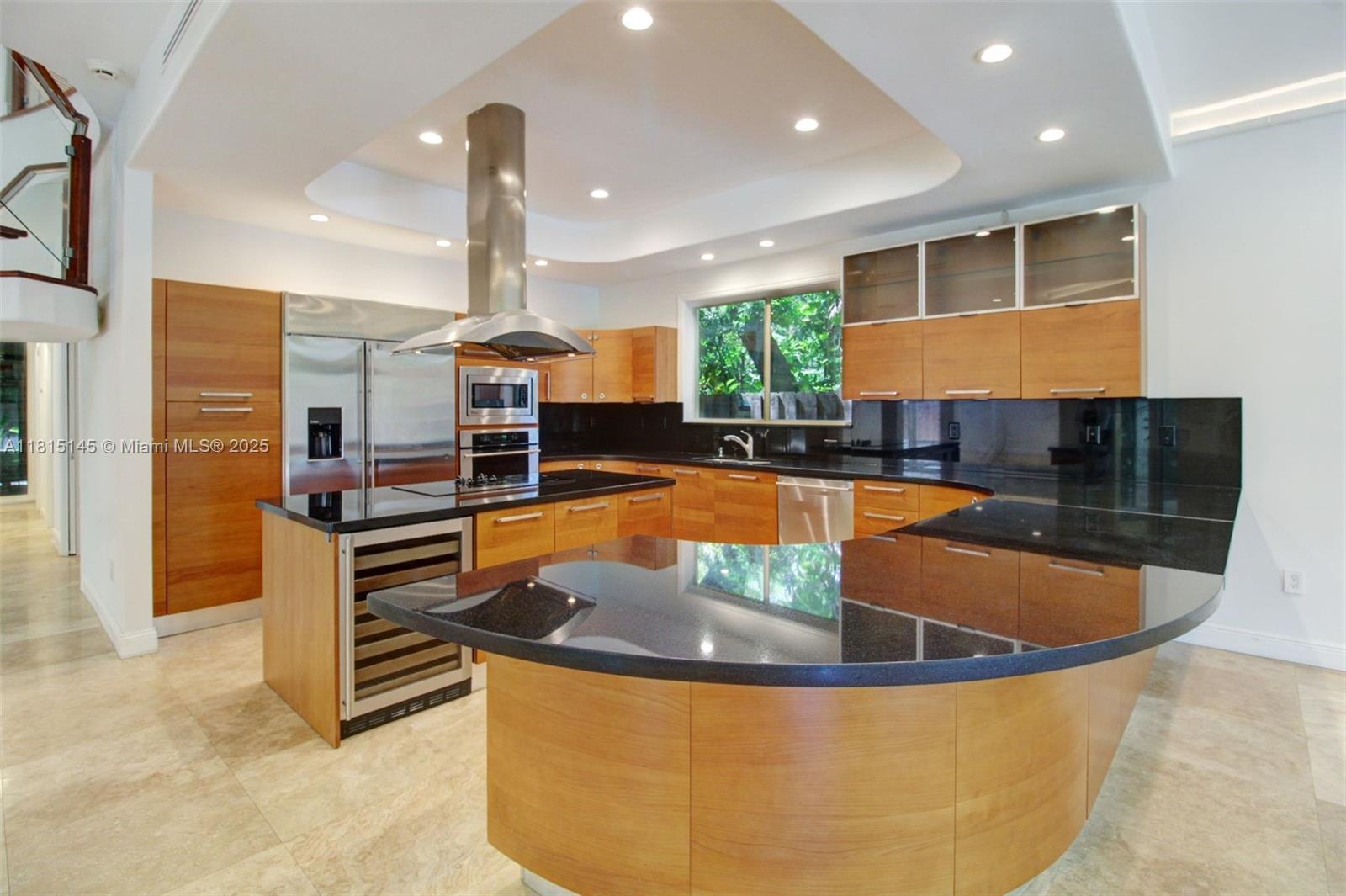 3665 Justison Rd Unit: .