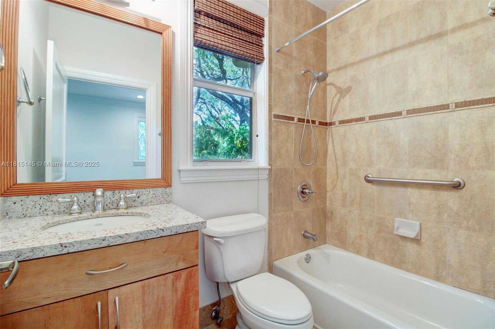 3665 Justison Rd Unit: .