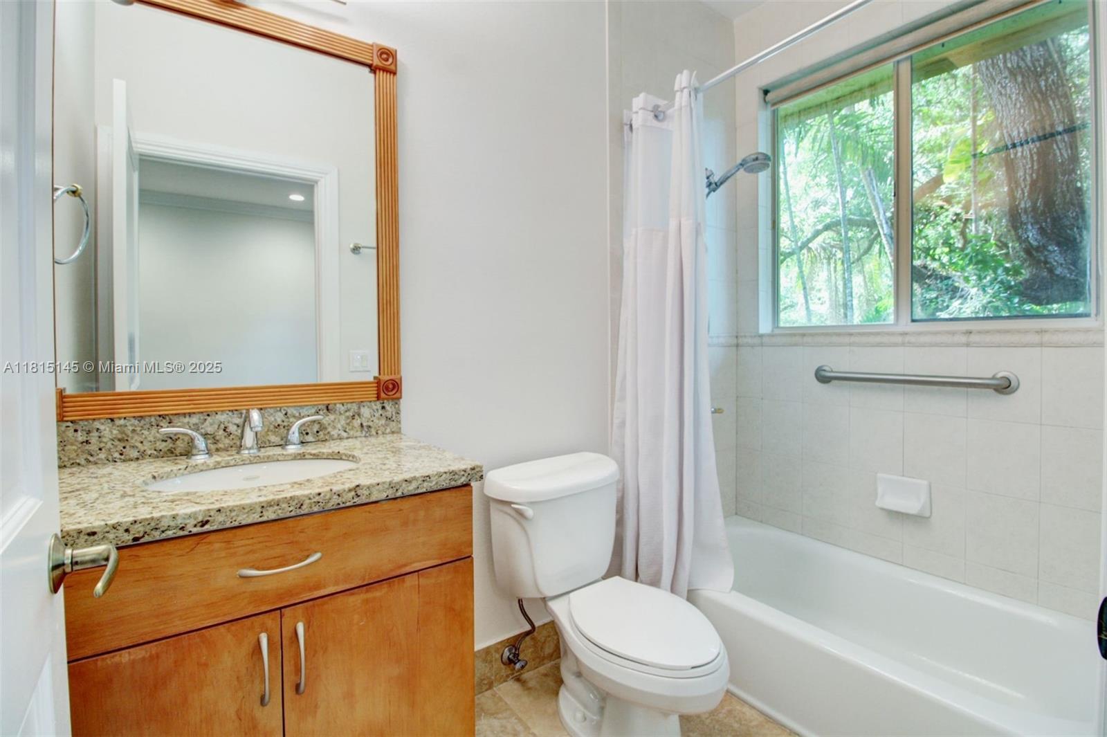 3665 Justison Rd Unit: .