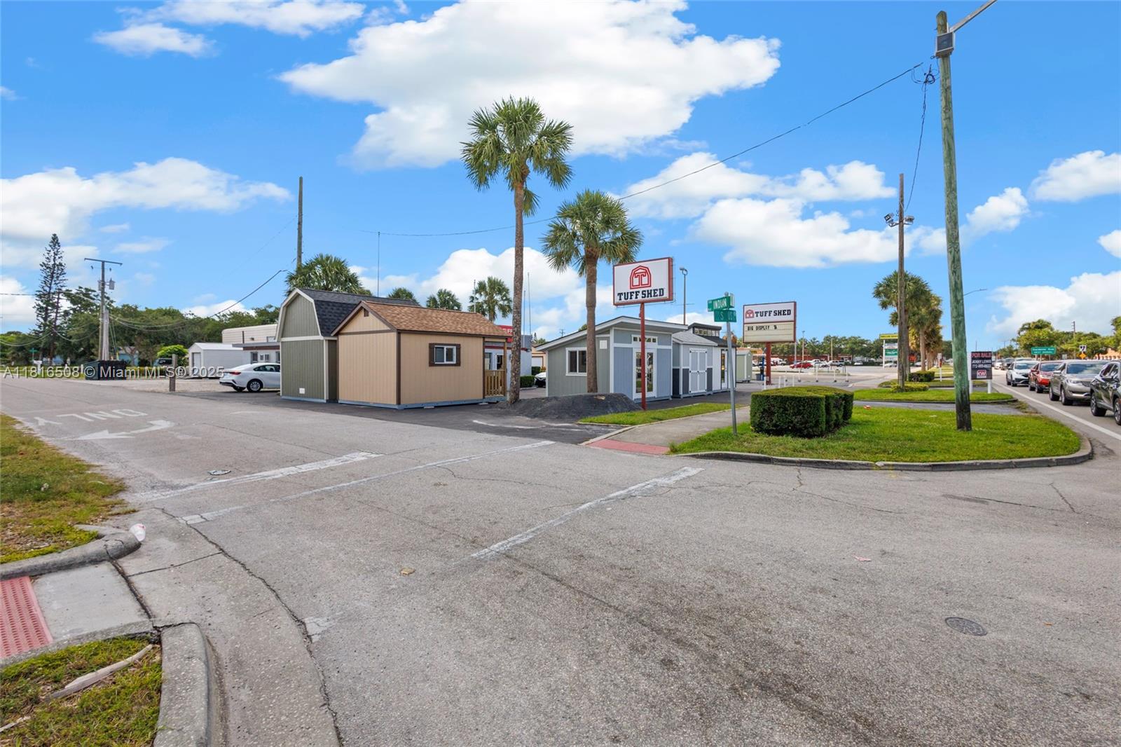 2402 S US Highway 1