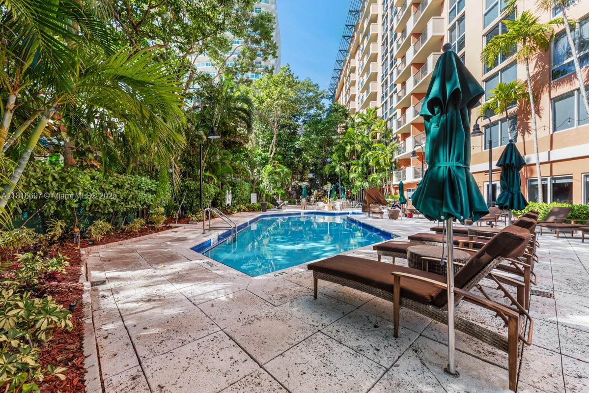 2951 S Bayshore Dr # 917