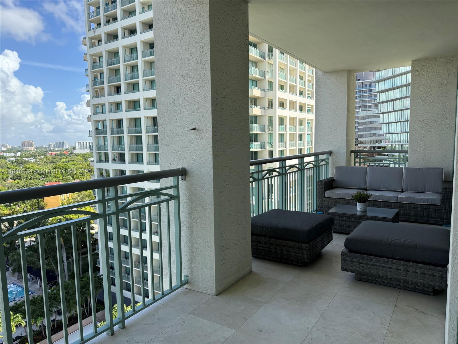 3400 SW 27 AVE # 1206