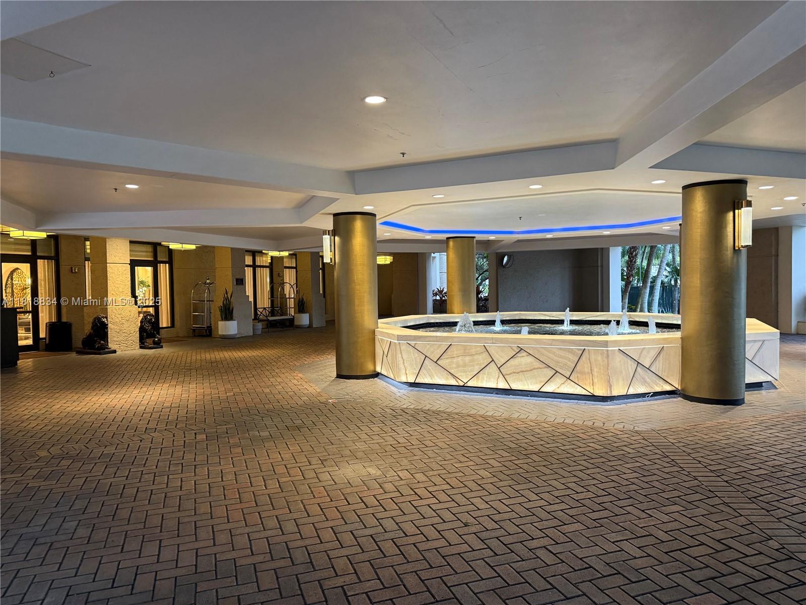 3400 SW 27 AVE # 1206