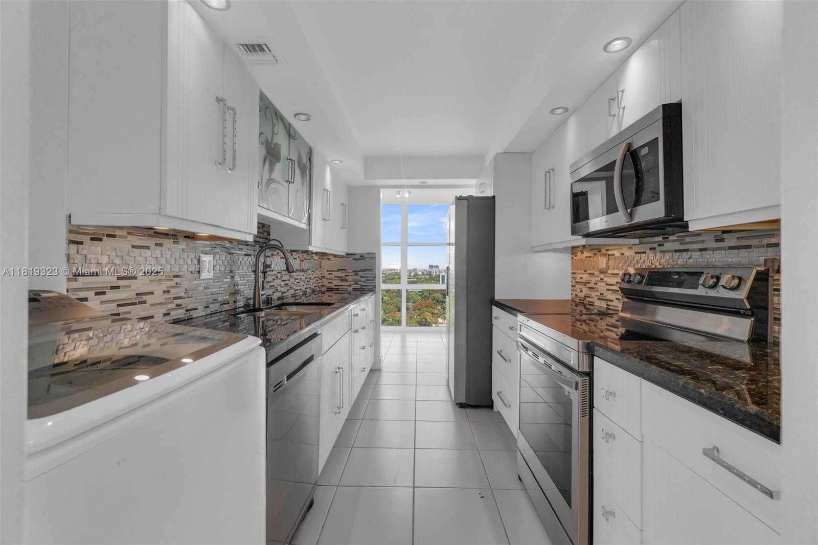 1901 Brickell Ave # B1508