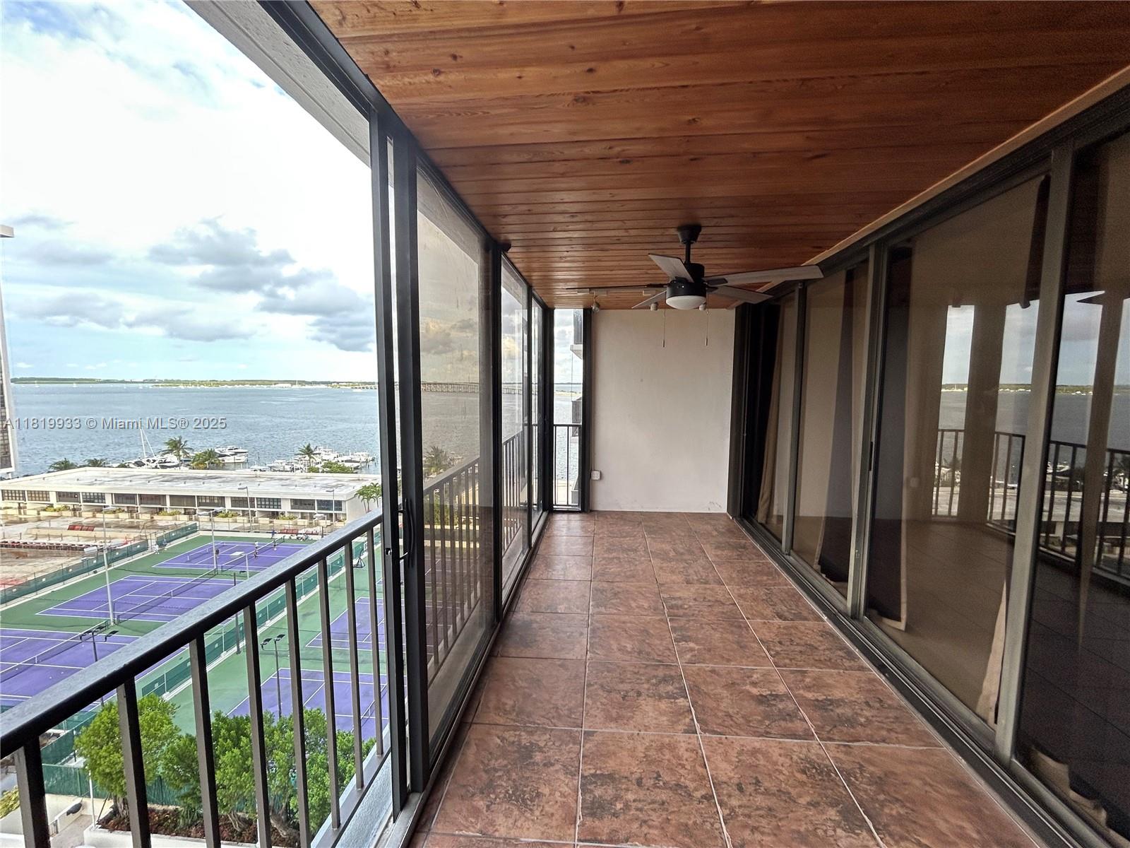 1915 BRICKELL AV # 1106C