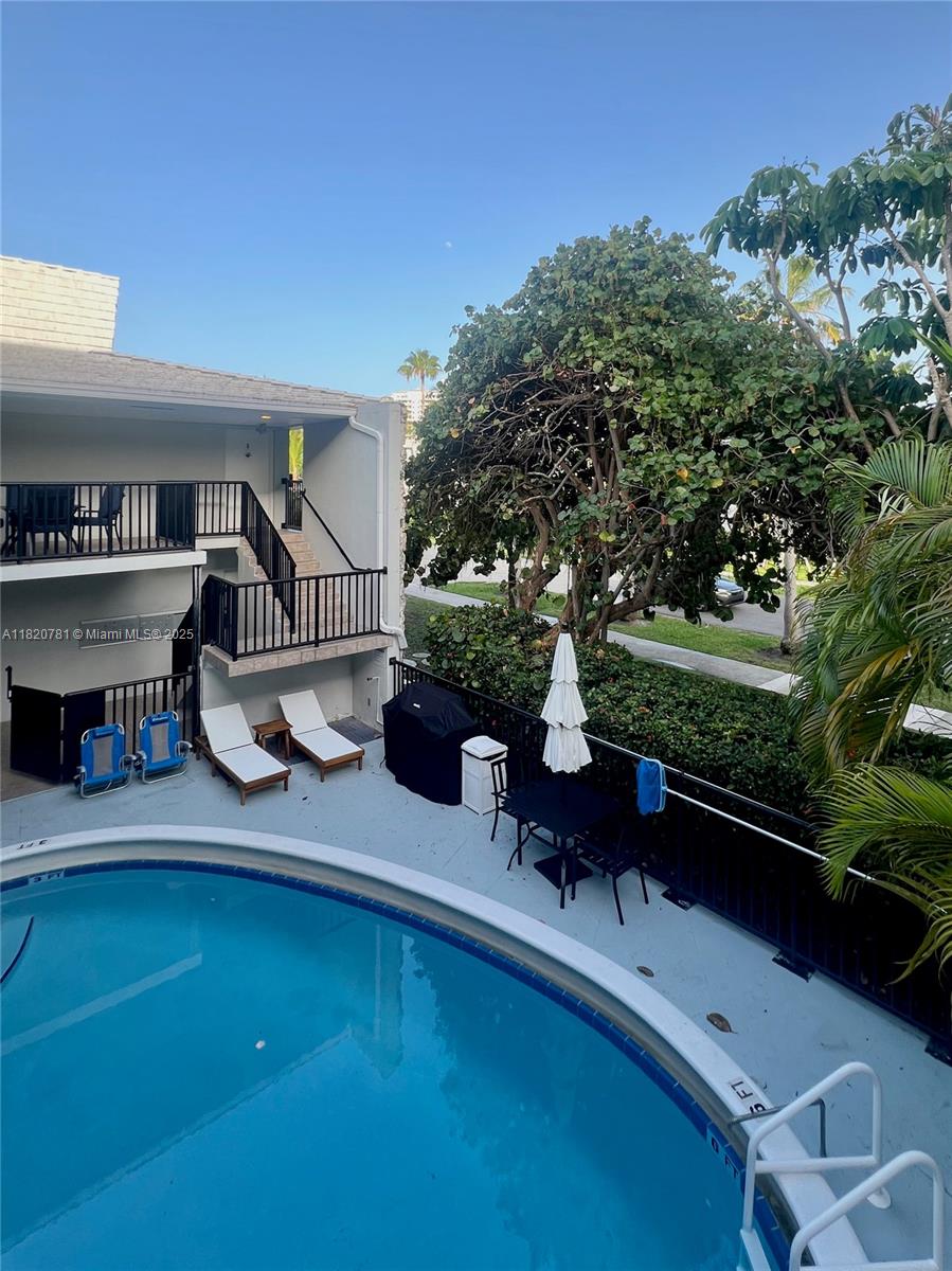 195 Sunrise Dr # 8