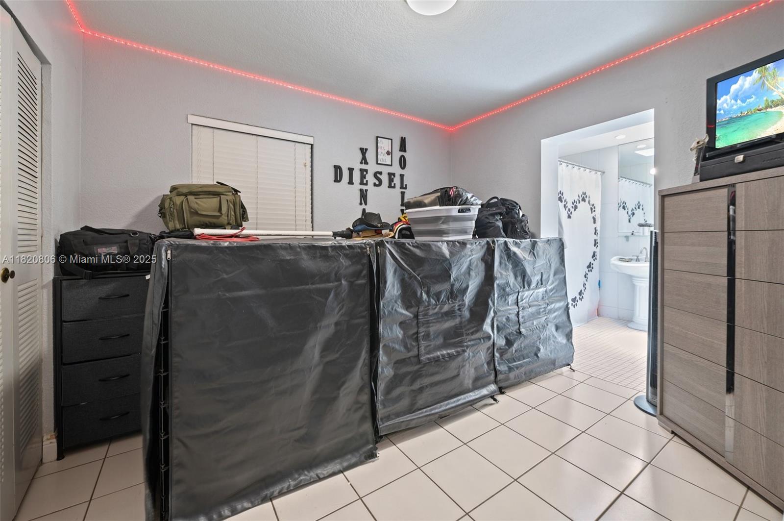 590 SW 62nd Ave