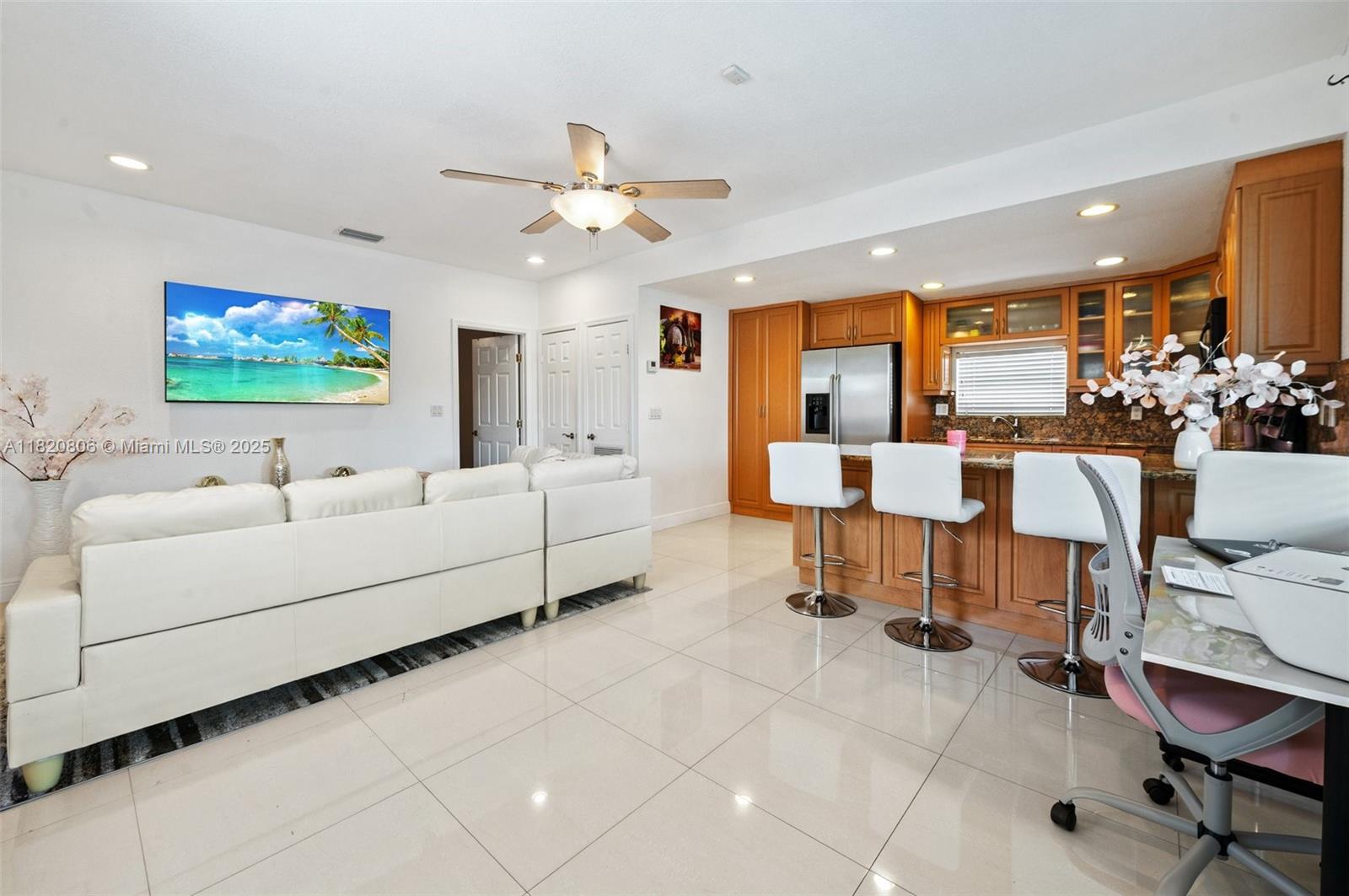 590 SW 62nd Ave