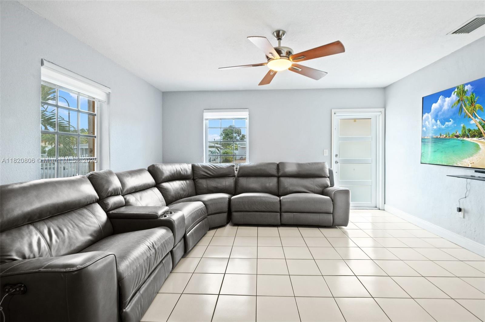 590 SW 62nd Ave