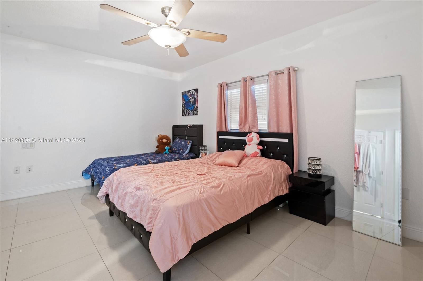 590 SW 62nd Ave