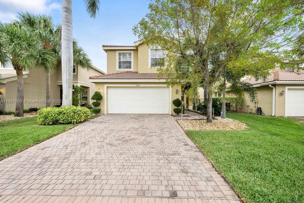 7841 Jewelwood Dr # 7841