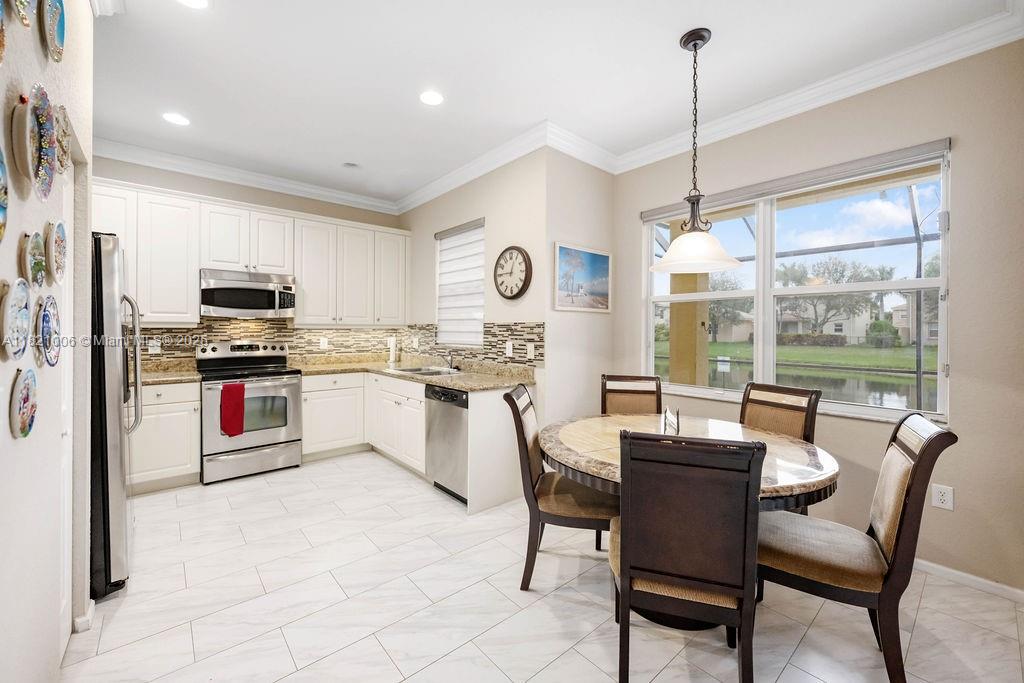 7841 Jewelwood Dr # 7841