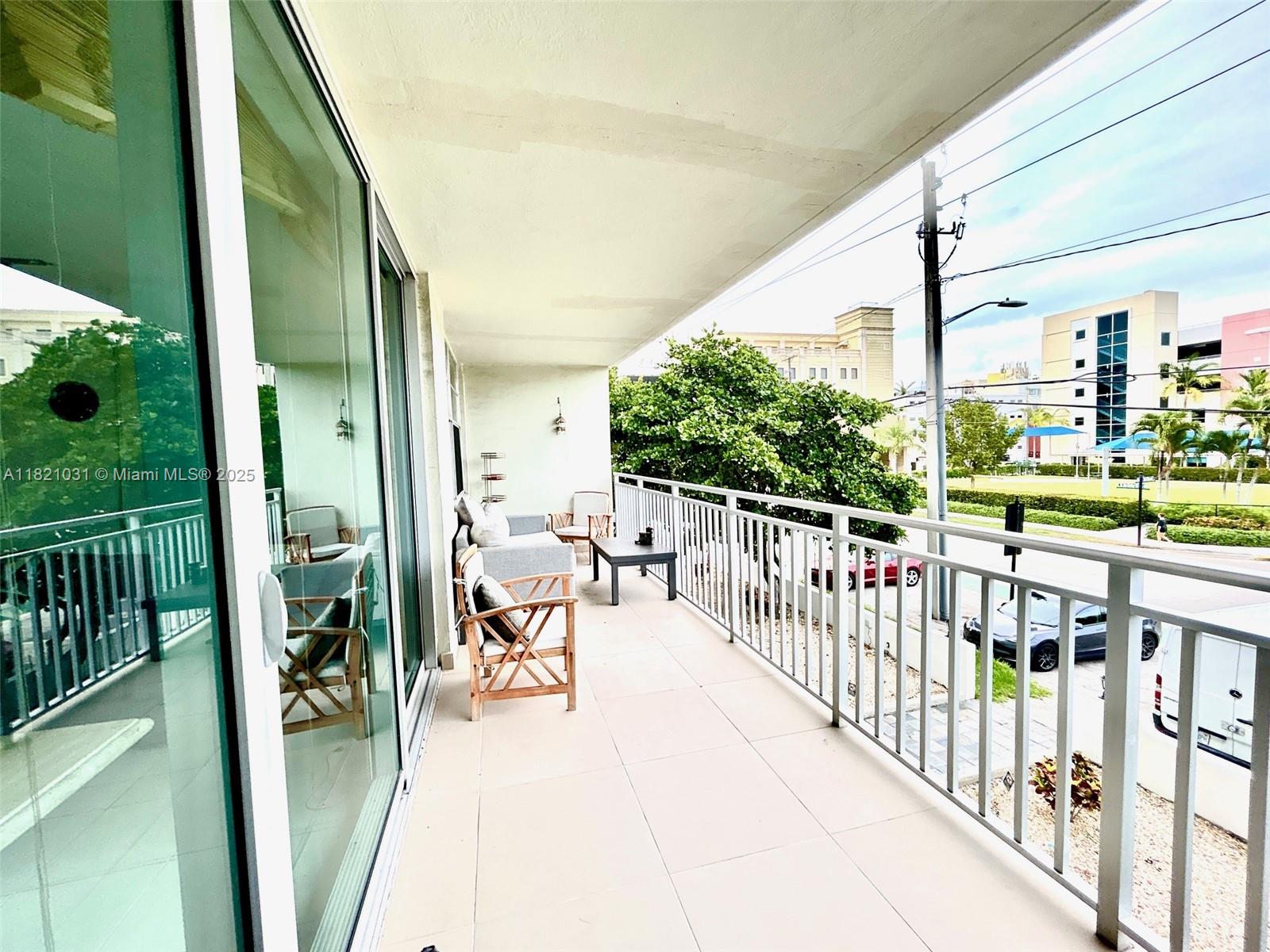 9500 W Bay Harbor Dr # 2G