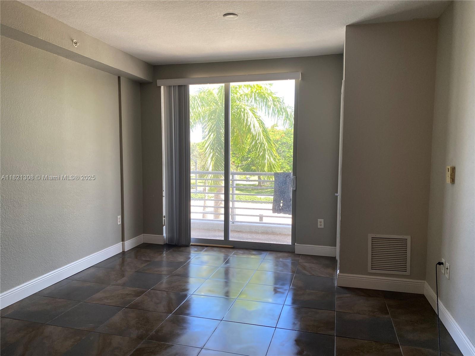 1830 Radius Dr # 215