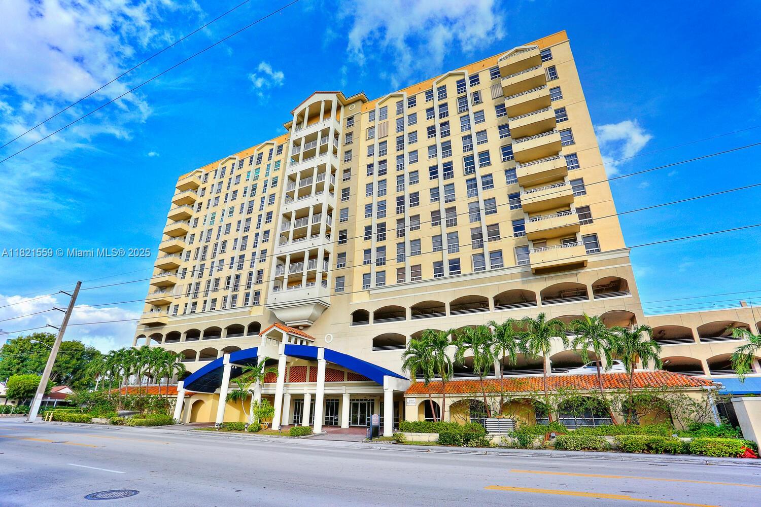 2351 Douglas Rd # 901