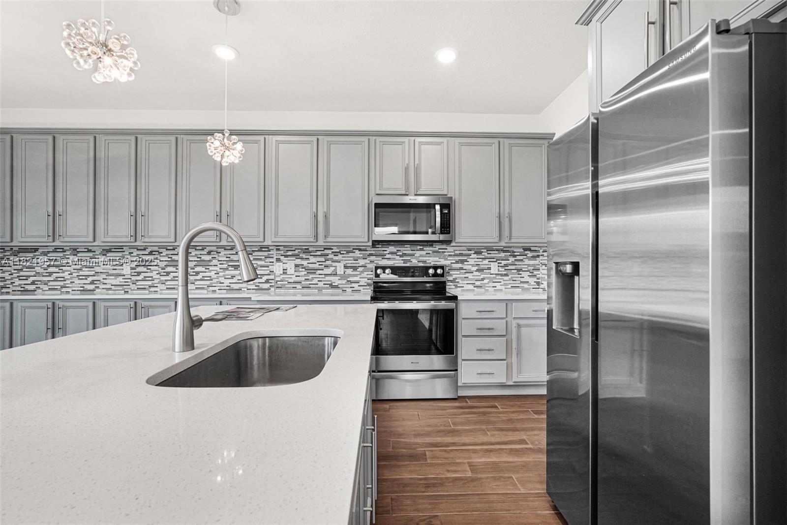 1494 Silk Oak Dr
