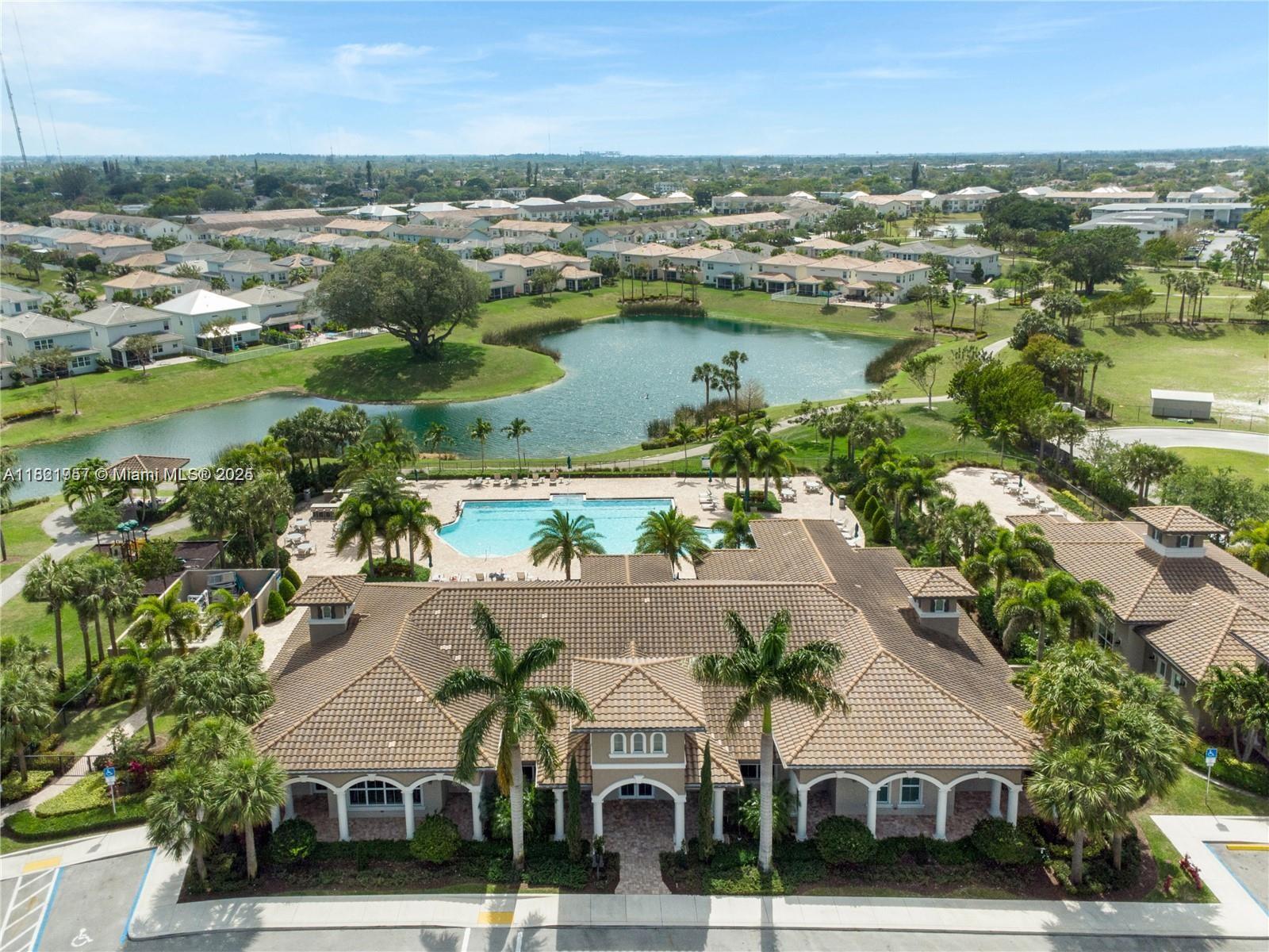 1494 Silk Oak Dr