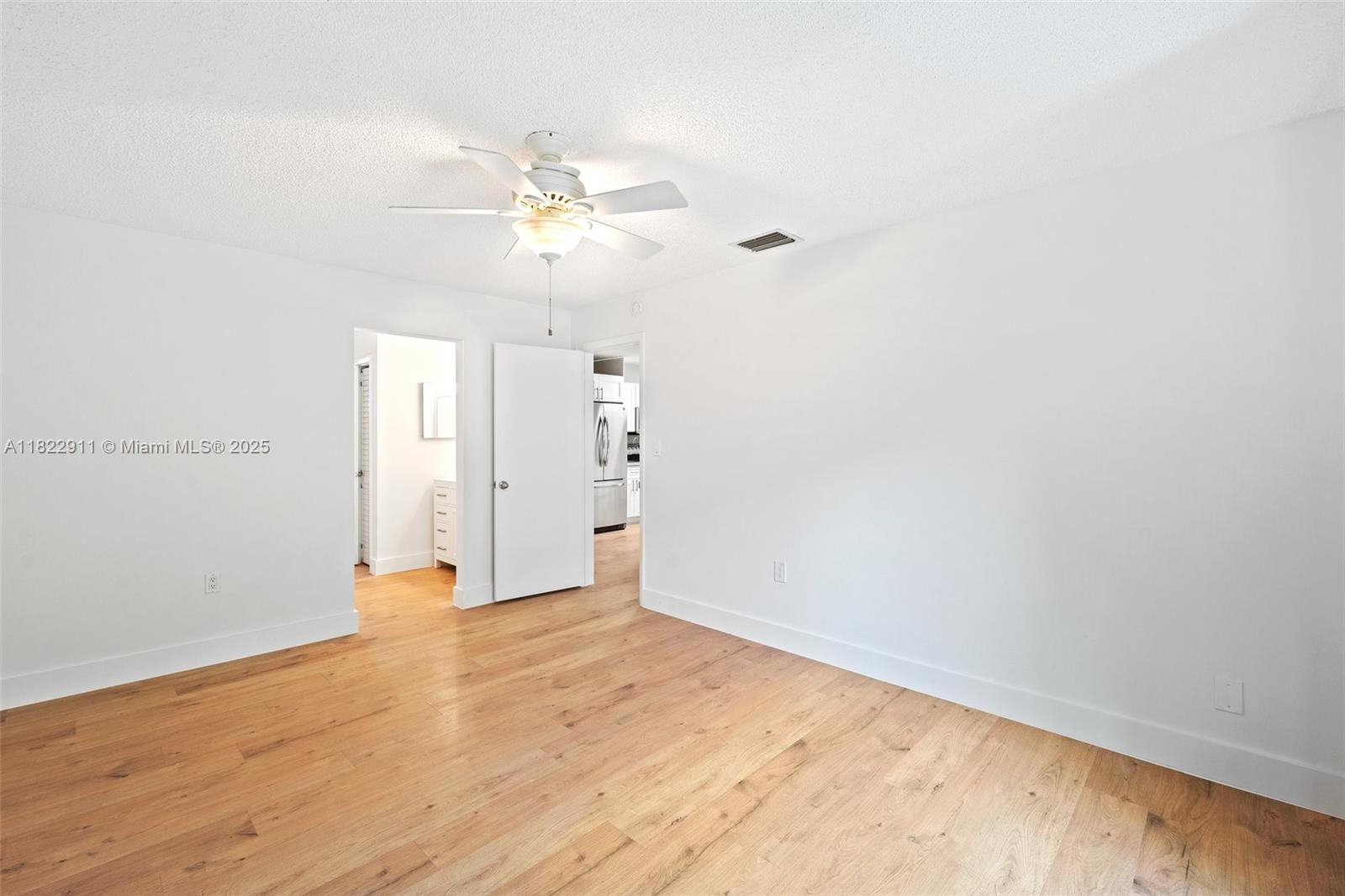 3125 Virginia St # 2