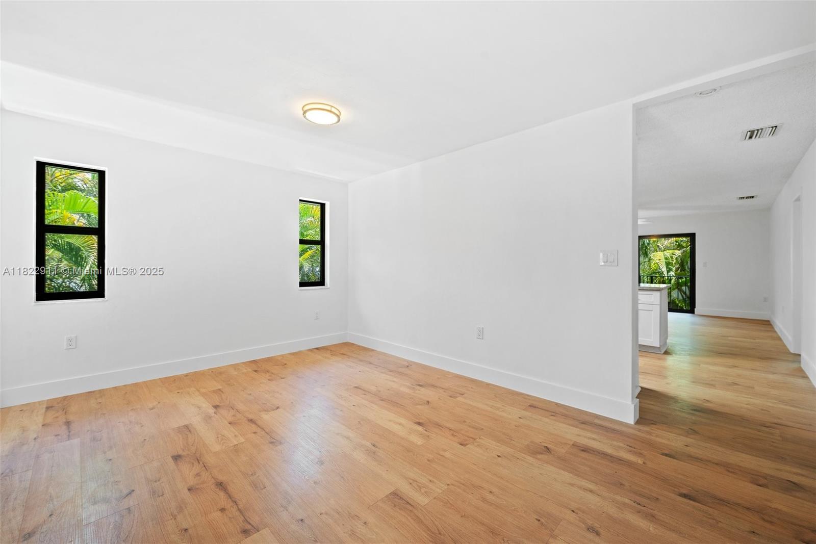 3125 Virginia St # 2
