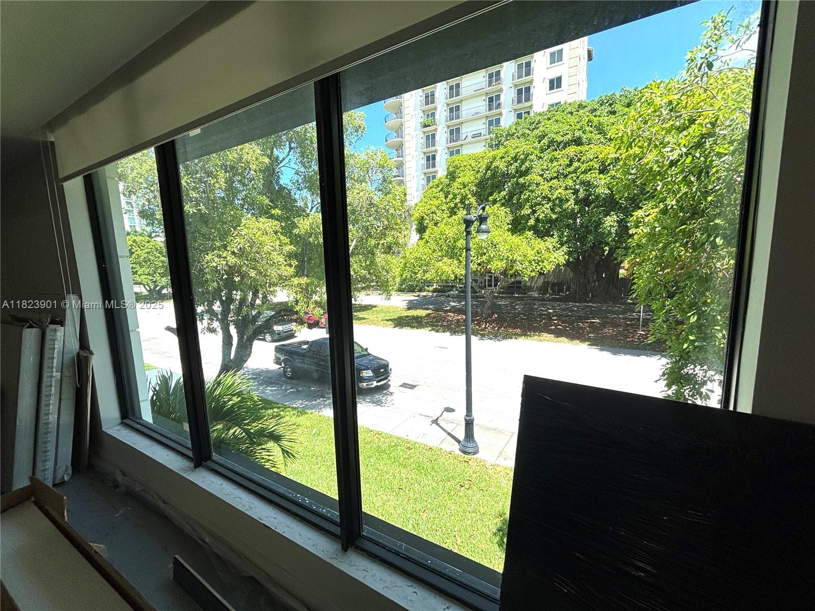 2700 SW 3rd Ave # 2D