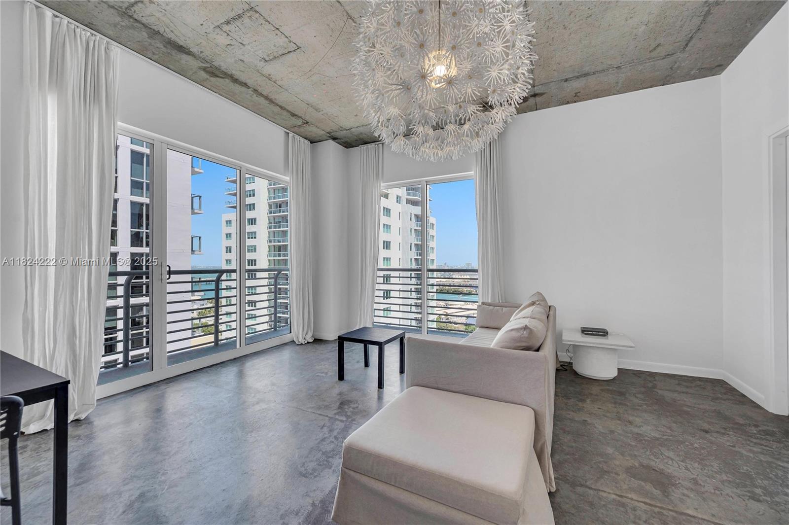133 NE 2nd Ave # 2401