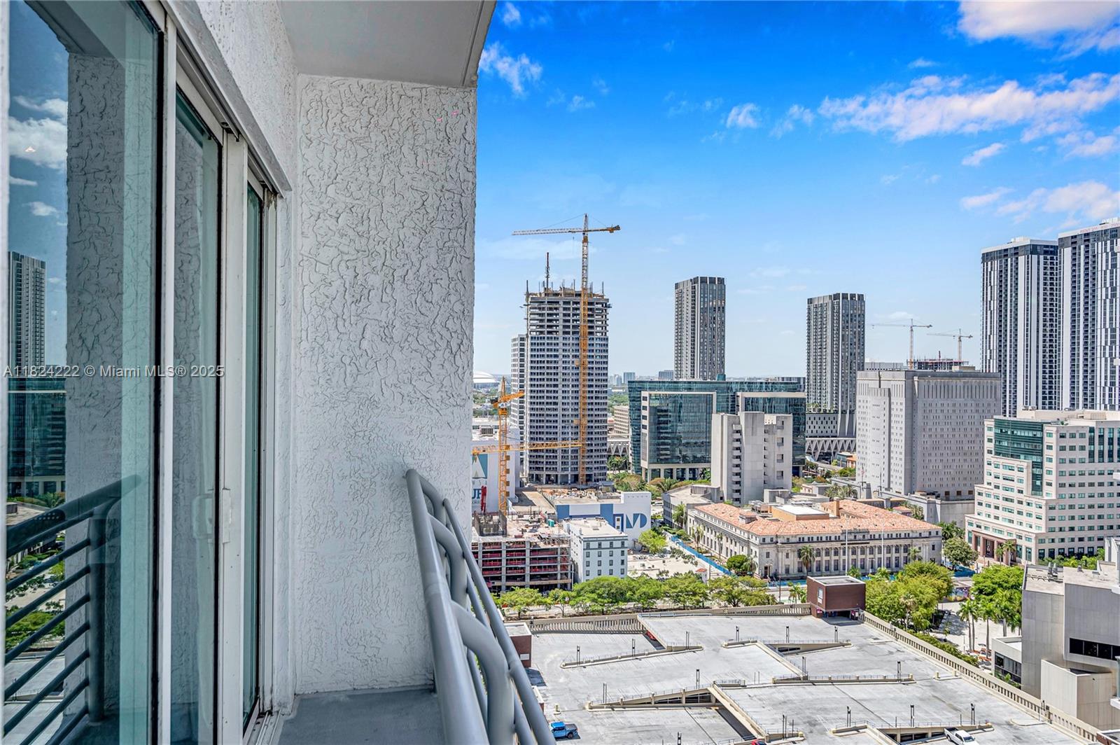 133 NE 2nd Ave # 2401