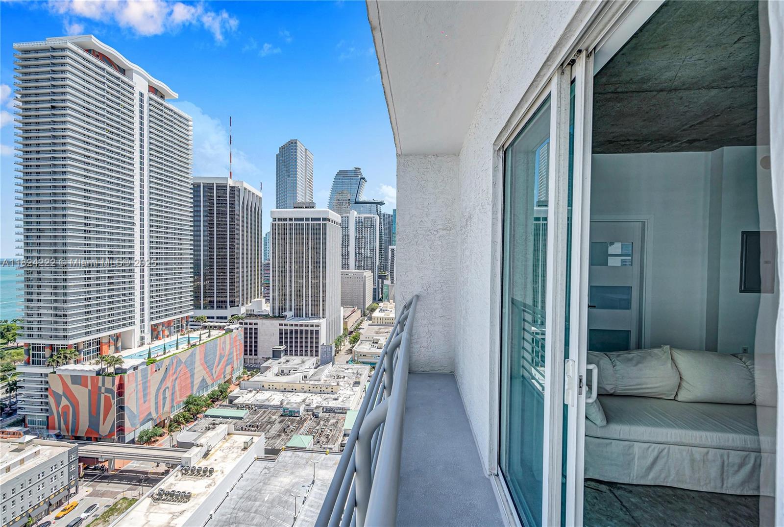 133 NE 2nd Ave # 2401