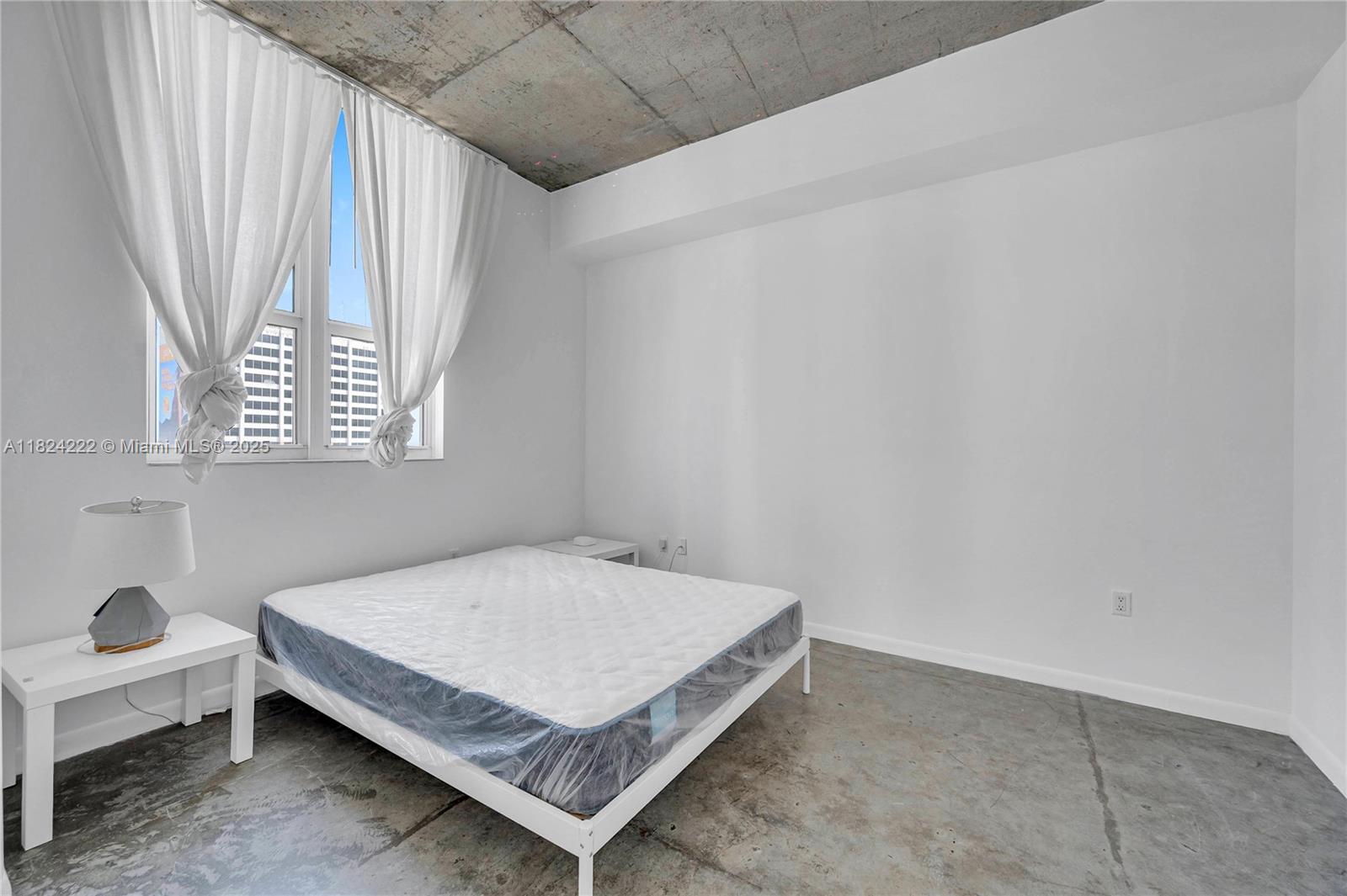 133 NE 2nd Ave # 2401