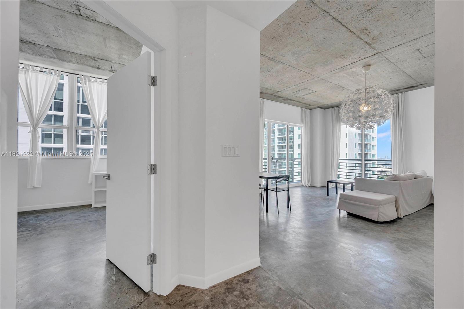 133 NE 2nd Ave # 2401