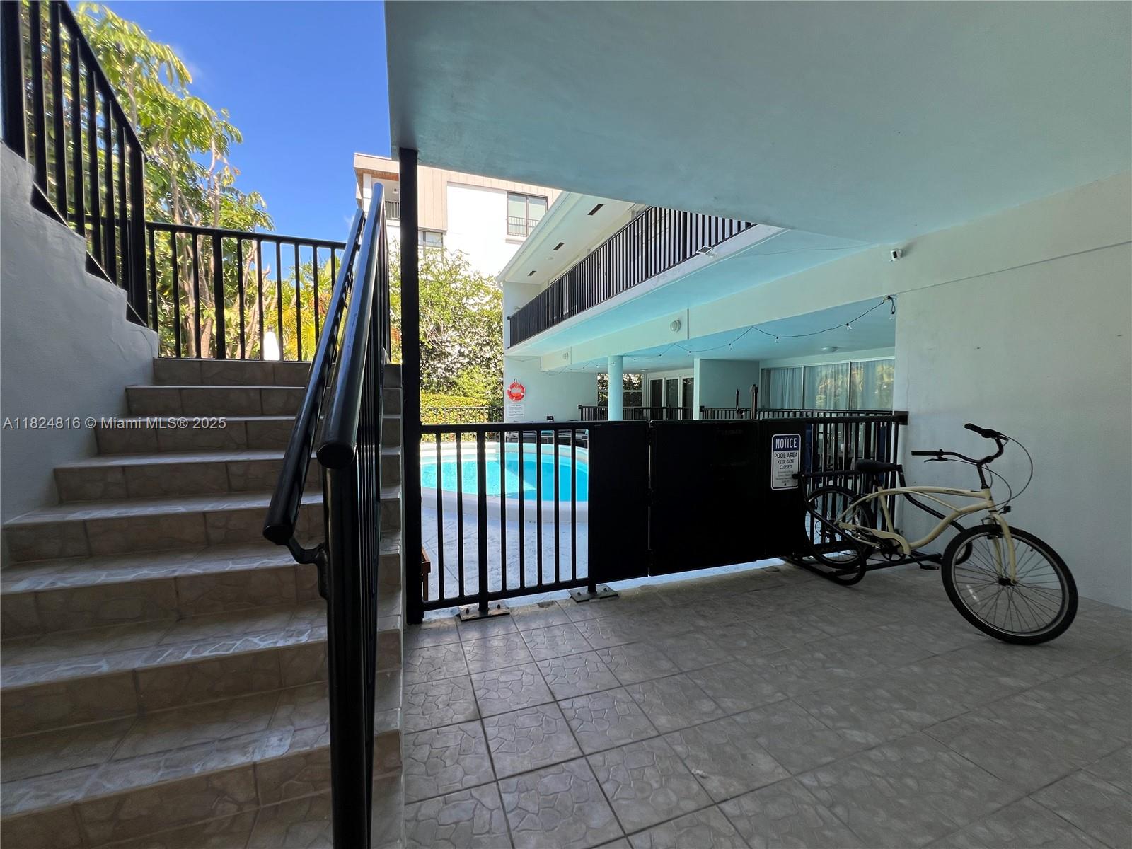 195 Sunrise Dr # 4