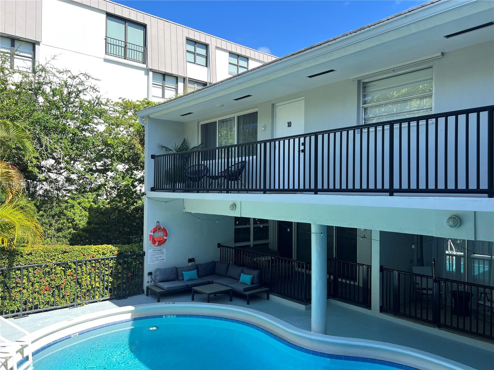 195 Sunrise Dr # 4