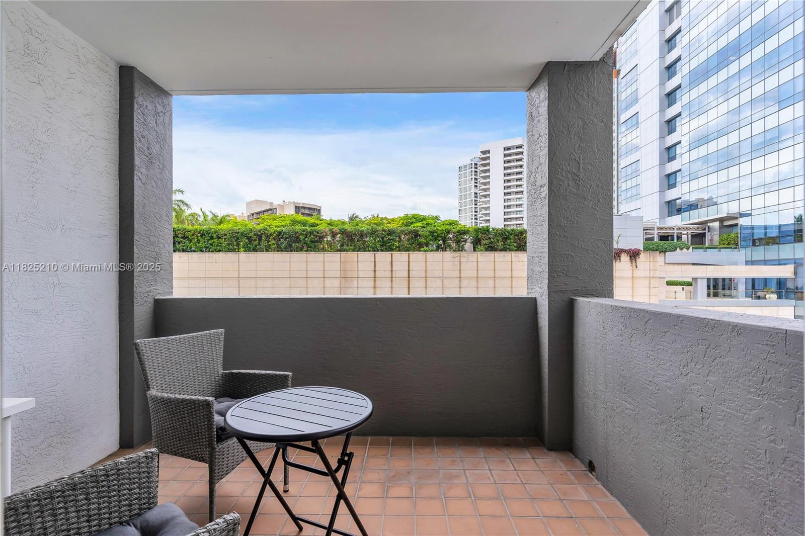 185 SE 14th Ter # 708