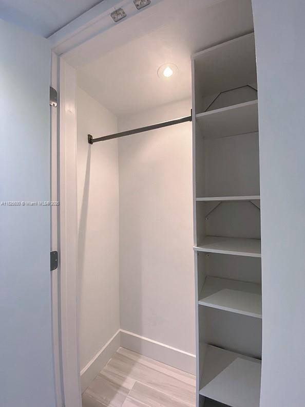 1915 Brickell Ave Unit: CC6