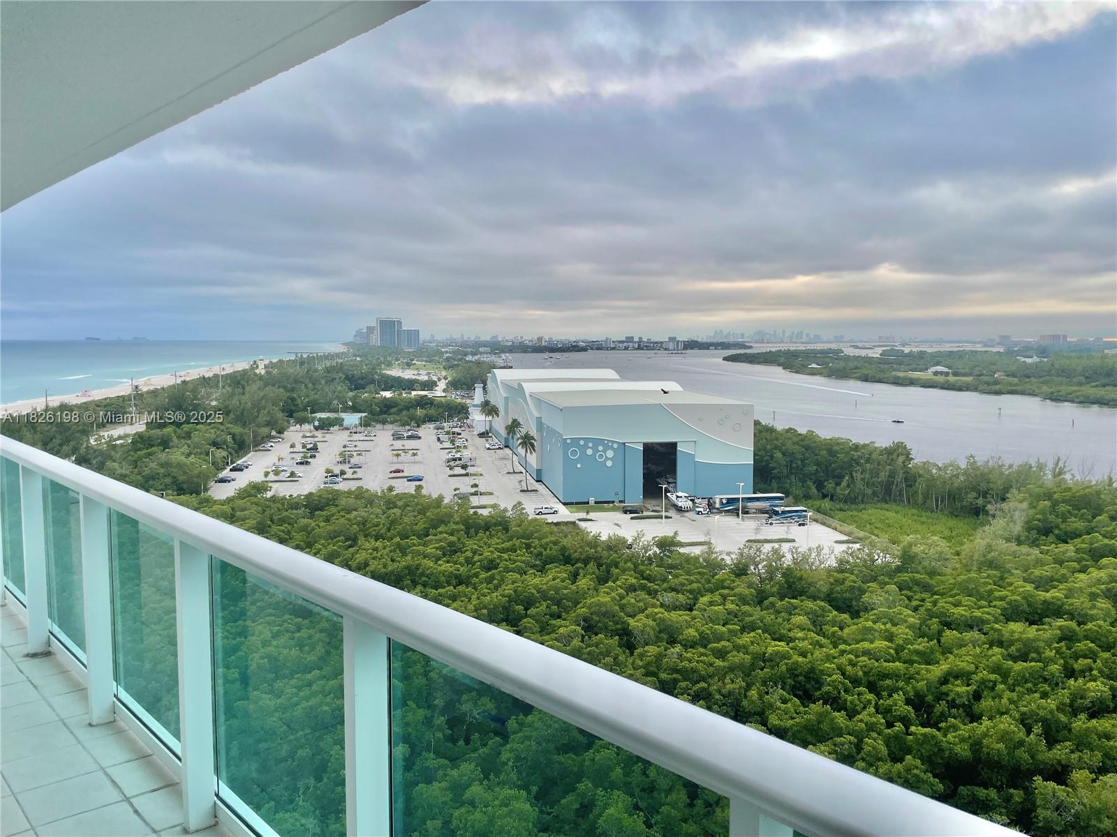 100 Bayview Dr # 1619
