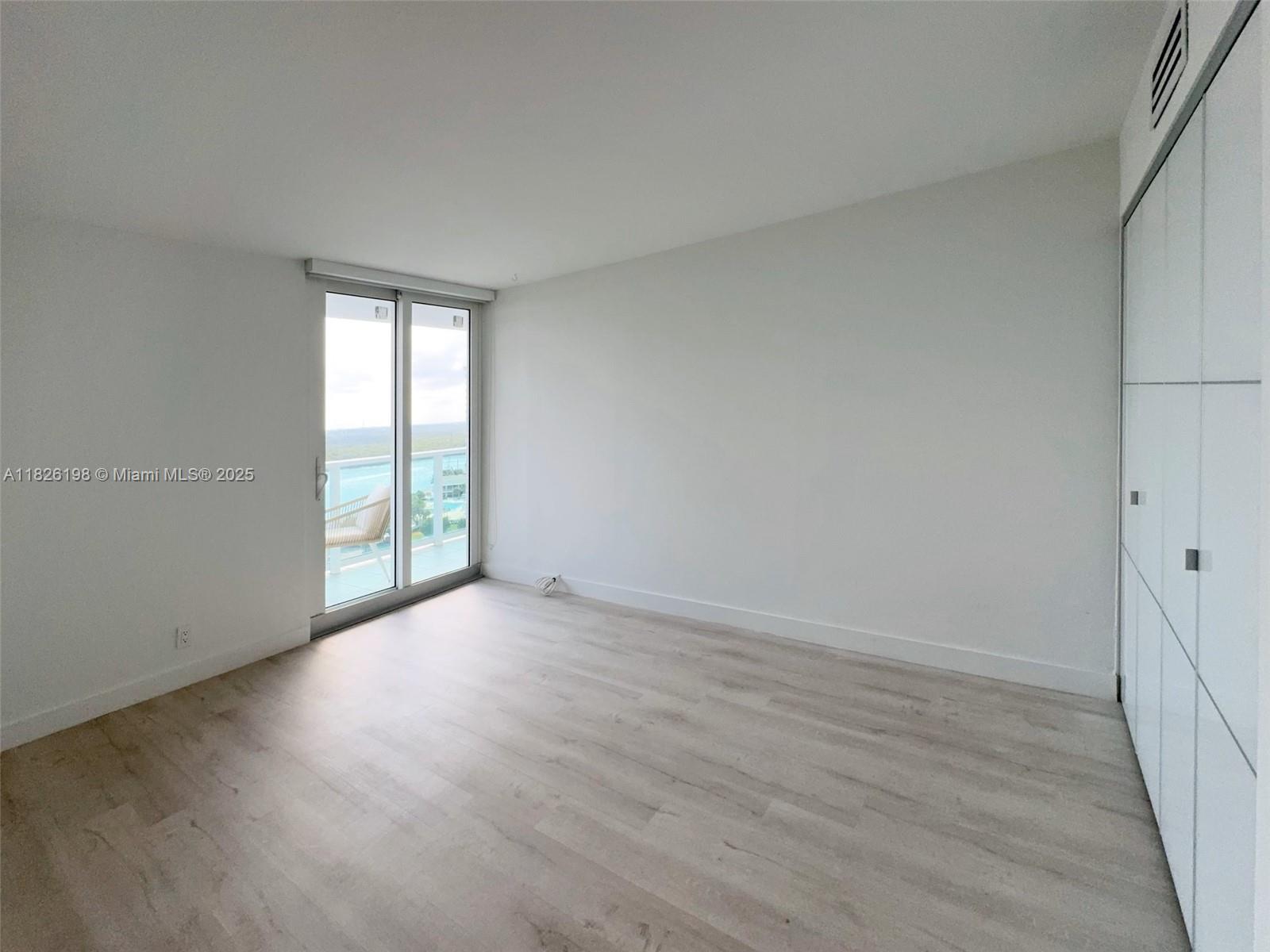 100 Bayview Dr # 1619