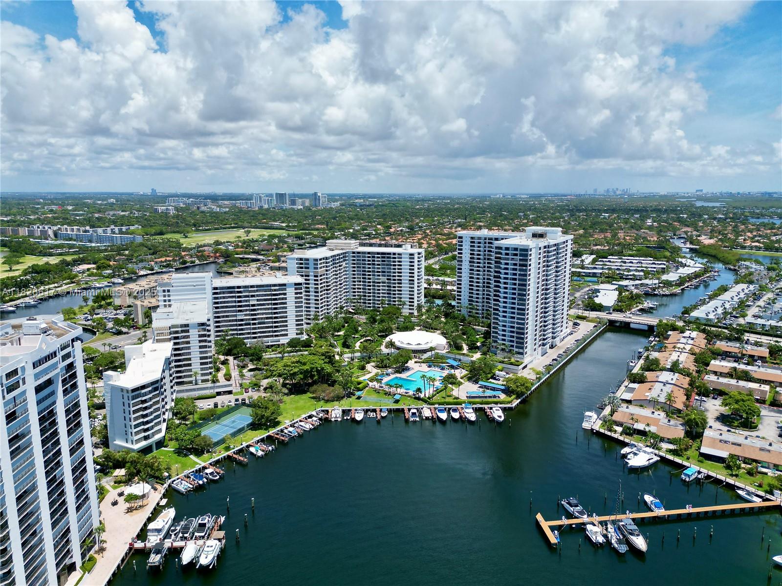 600 Three Islands Blvd # 1016